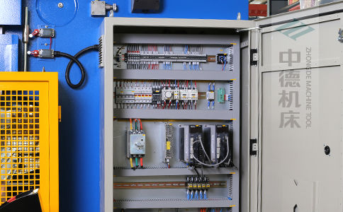 ZDPK-16032采用法國進口施耐德元氣件,穩定耐用壽命長.jpg ZDPK-16032采用法國進口施耐德元氣件,穩定耐用壽命長.jpg